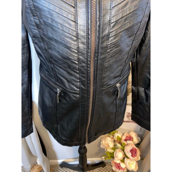NWT Mark Alan New York size Medium Black Front Zip Faux Leather Moto Jacket - Picture 4 of 12